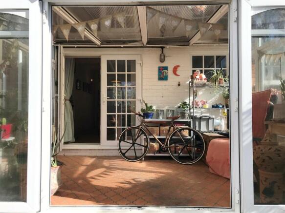 Conservatory 2.JPG