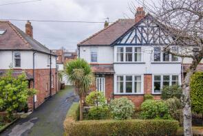 9, Ashleigh Avenue, Wakefield WF2 9DA