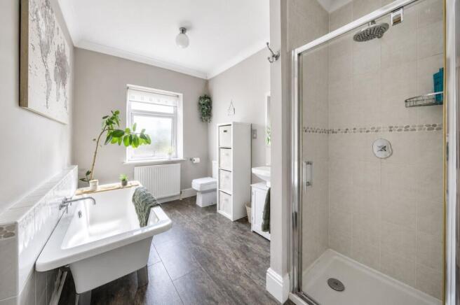 3 bed Terraced for sale Image 9