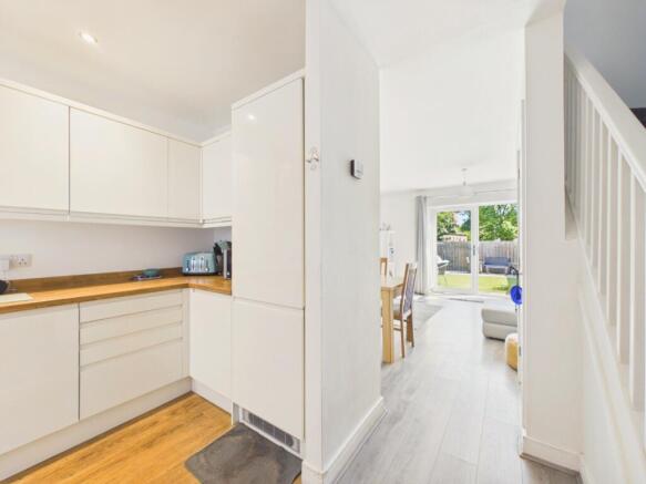 2 bed Semi-Detached for sale Image 6