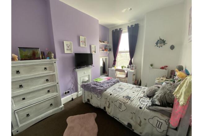 Photo 16