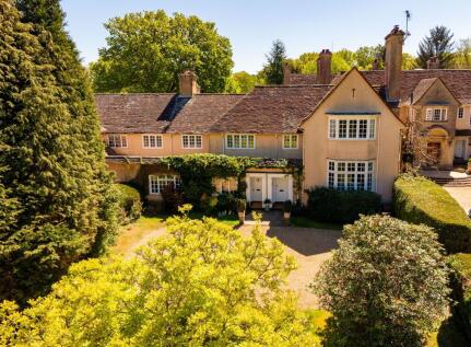 Ashdown Place, Forest Row, RH18