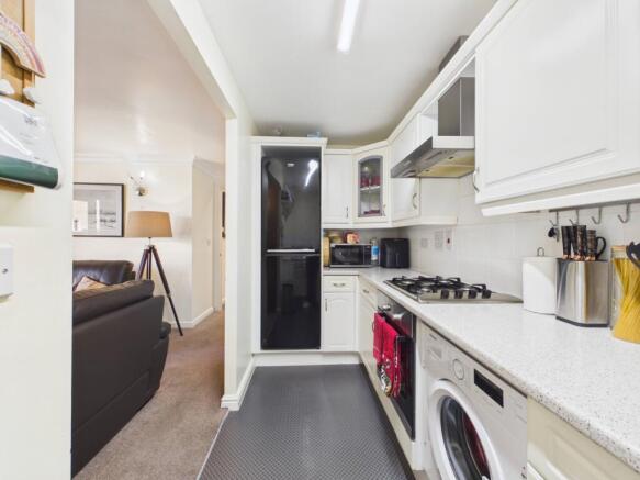 2 bed Apartment for sale Image 9