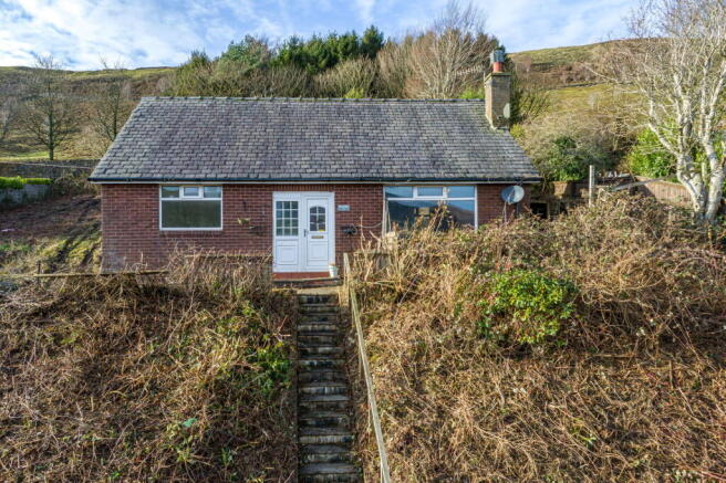 8 bed Detached for sale Image 11