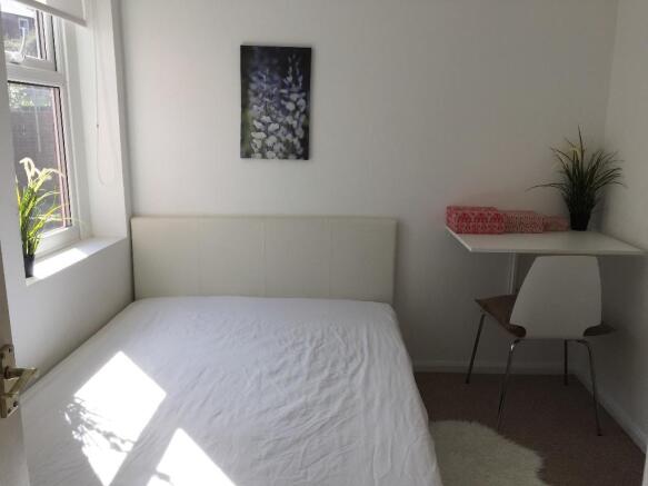 5 bed House Share to rent Image 6