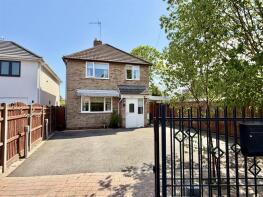 Champery, Cross Road, Alcester B49 5EX