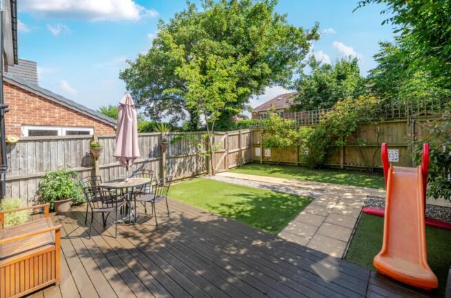 EweMove Knaresborough Garden