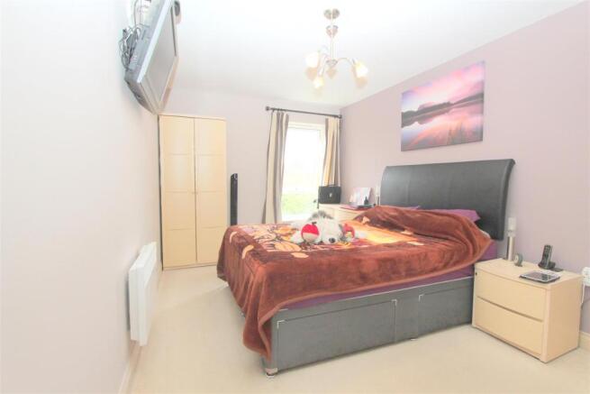 Bedroom1a.JPG
