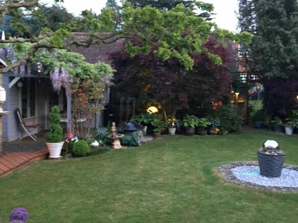 Vendor garden picture