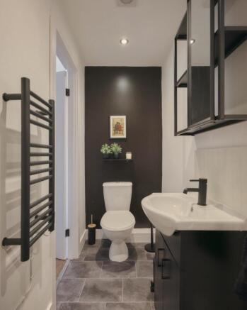 1 bed House Share to rent Image 7