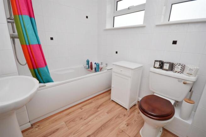 Bathroom (68).jpg