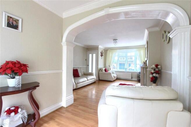 4 bed Semi-Detached for sale Image 8