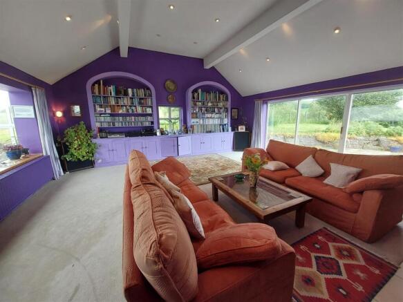 SITTING ROOM
