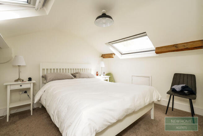 2 bed Apartment for sale Image 11