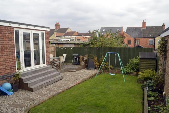 16 Garden.jpg