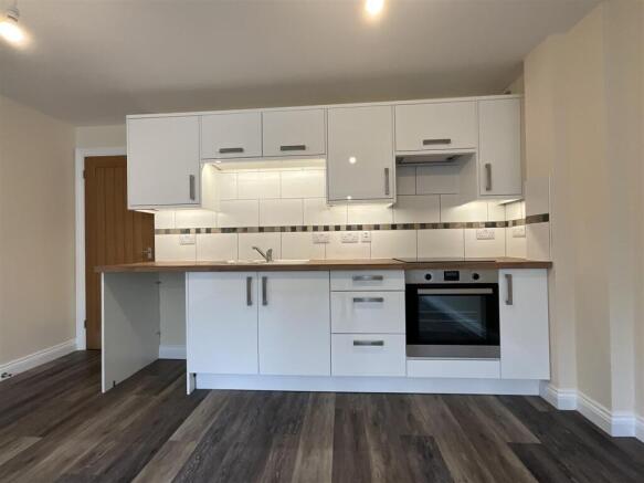 Lounge / Kitchen