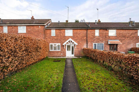 Chatsworth Avenue, Macclesfield, SK11
