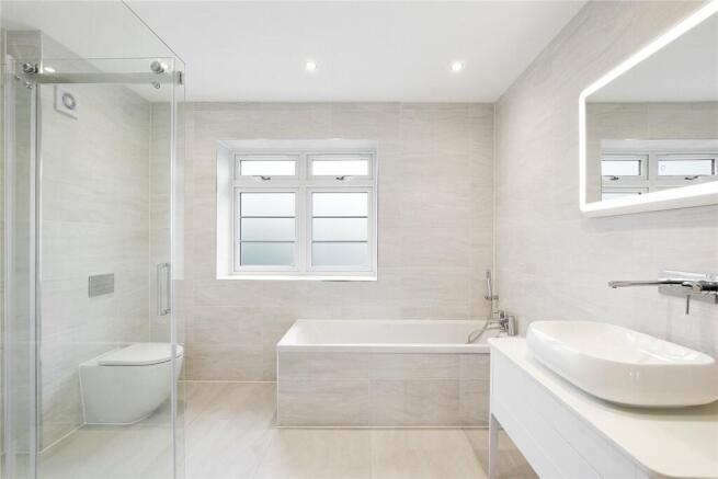 Ensuite