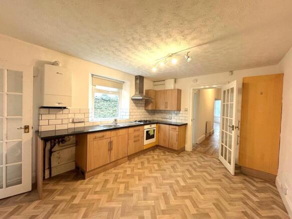 Kitchen diner (1) 