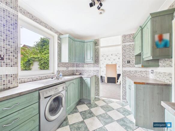 3 bed House for sale Image 9