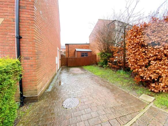 Driveway.jpg