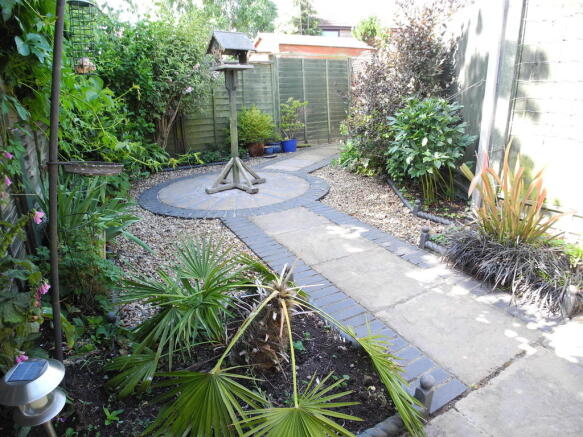 Photo 10