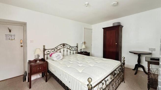 Private bedroom
