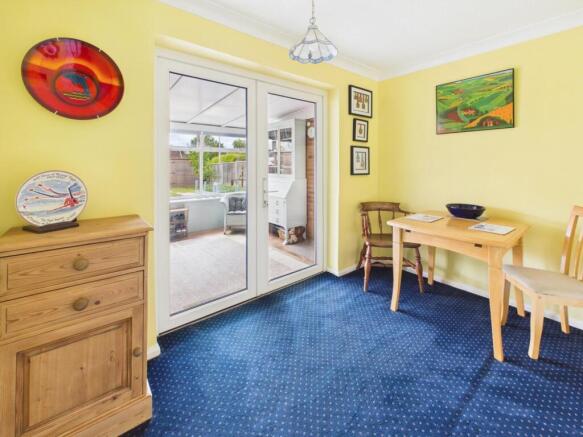 25 Mark Avenue, Horncastle photo 4