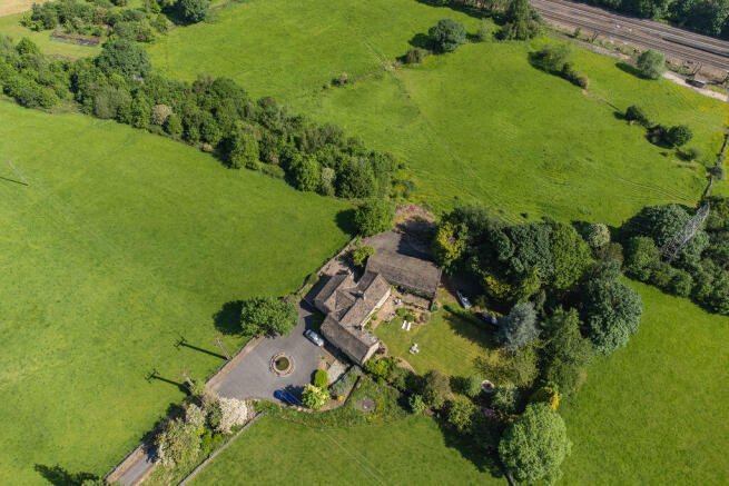 5 bed Country House for sale Image 6