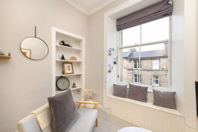 Sitting Room of 8 (Flat 14) Livingstone Place