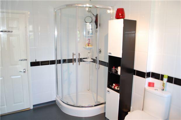 Bath and Shower Room