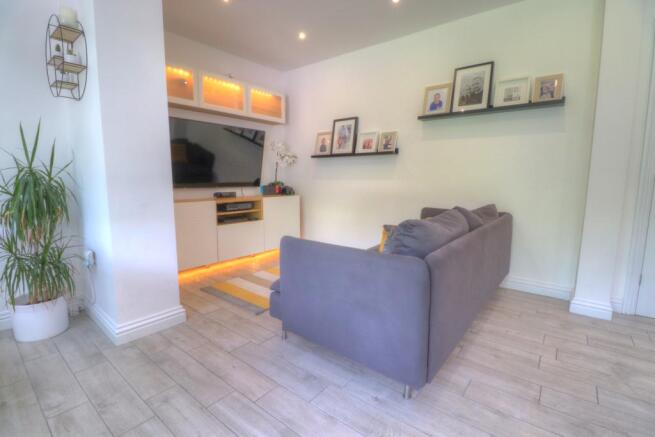 Snug/Kitchen