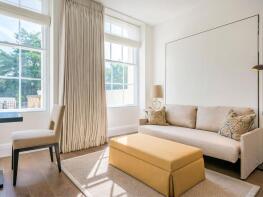 Flat 5, 64, Lincoln's Inn Fields, London WC2A 3JX