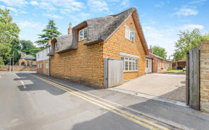 45 Cobweb Cottage, Main Street, Nottingham NG13 0GA