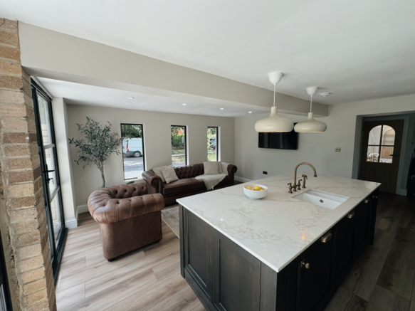 4. Kitchen