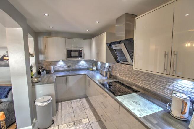 Kitchen b