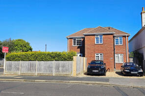 40, High Street, Lee-on-the-solent PO13 9BZ