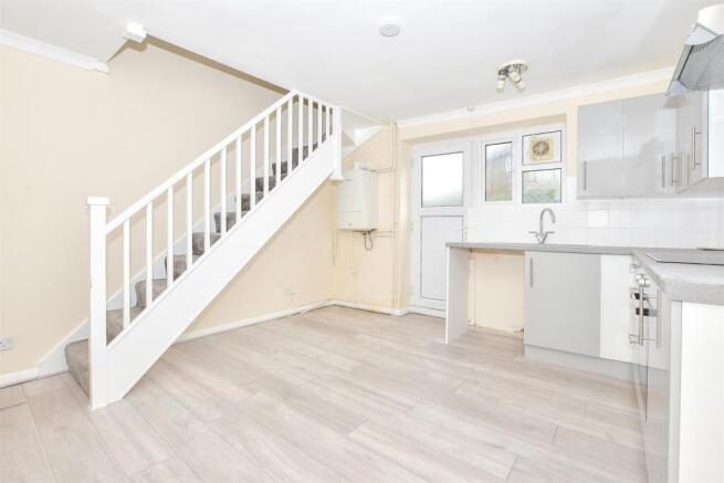 Kitchen/ Lounge