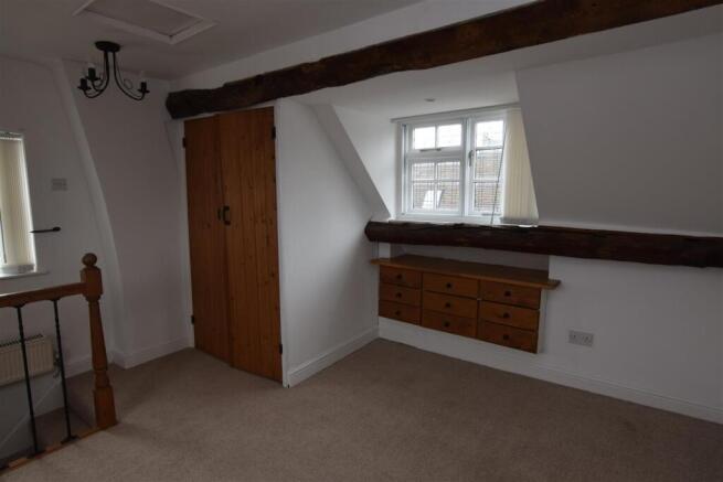 bedroom 1 2.JPG