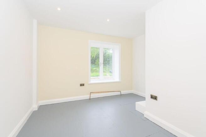 4 bed Barn Conversion for sale Image 4