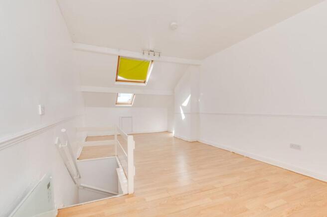 1 bed Flat for sale Image 6