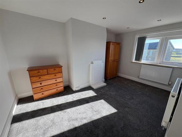 2 bed Terraced for sale Image 5