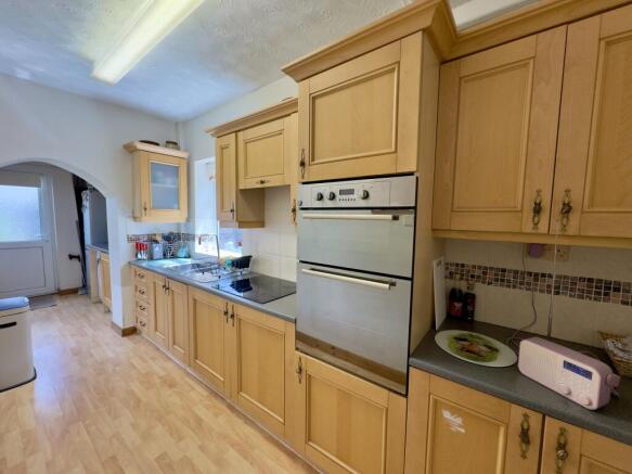 Rossendale Road, Burnley photo 4