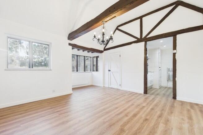 CAM01085G0-PR0668...