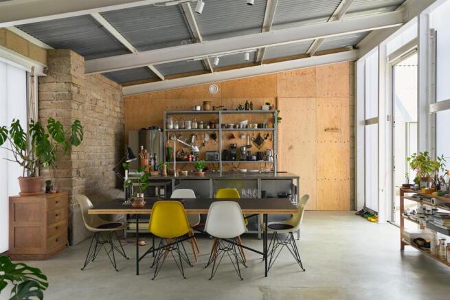 Kitchen/Dining Room