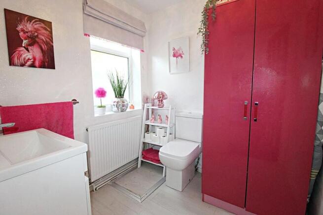 3 bed Semi-Detached for sale Image 12