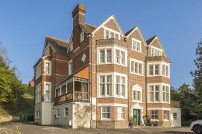 Flat 6, 26, Guildown Road, Guildford GU2 4ET