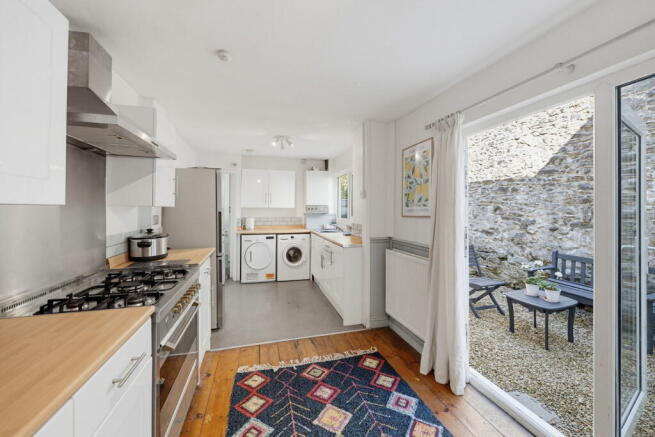 Beaumont Road, Plymouth, PL4 9BA photo 4