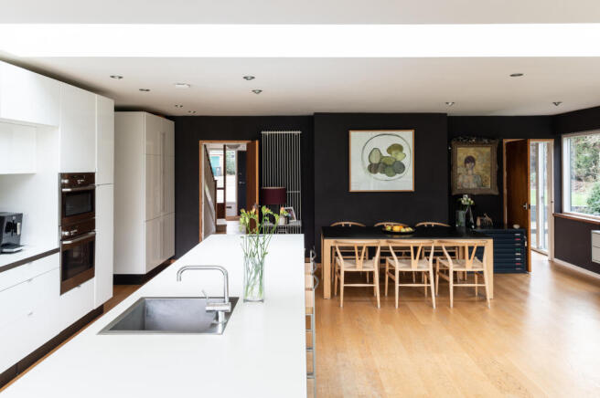 Glass House (21).jpg