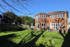 8, Catisfield Gate, Forneth Gardens, Fareham PO15 5NX